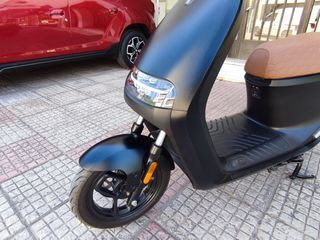 Segway E110 SE 2023 LAUNCH EDITION-thumb-5