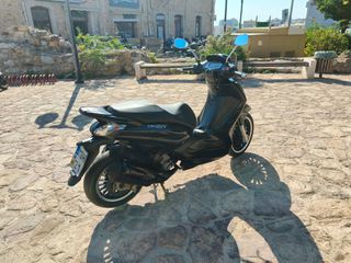 Piaggio Beverly 300i 2017 Police-thumb-3