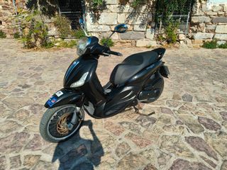 Piaggio Beverly 300i 2017 Police-thumb-4