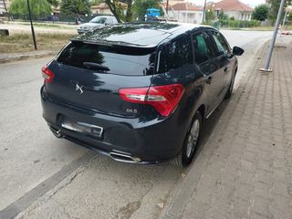 DS DS5 2015 Κομπακτ-thumb-3