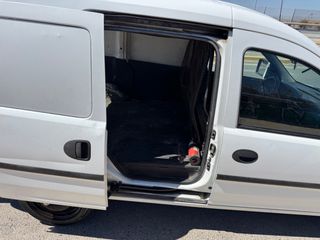 Κλούβα Opel 2005 Combo-thumb-10