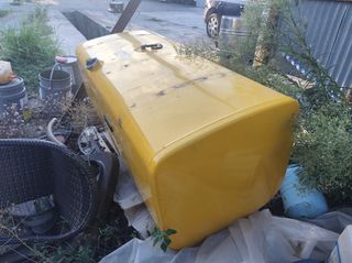 Ρεζερβουάρ scania 700l-thumb-2