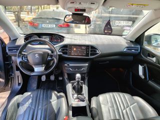 Peugeot 308 2019 Peugeot 308 1.2 e-THP Allure-thumb-5