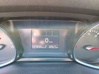 Peugeot 308 2019 Peugeot 308 1.2 e-THP Allure-thumb-12