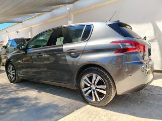 Peugeot 308 2019 Peugeot 308 1.2 e-THP Allure-thumb-21