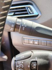 Peugeot 308 2019 Peugeot 308 1.2 e-THP Allure-thumb-26