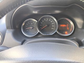 Dacia Duster 2016-thumb-10