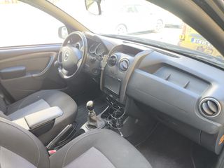 Dacia Duster 2016-thumb-12