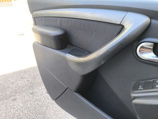 Dacia Duster 2016-thumb-16