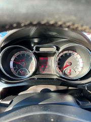 Opel Adam 2014-thumb-1
