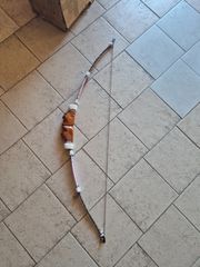 τόξο με φαρέτρα και βέλη