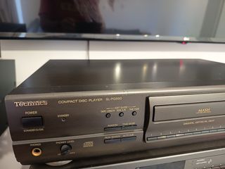 Technics cd player-thumb-1