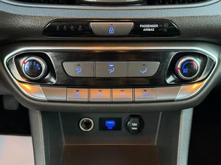 Hyundai i 30 2021 3ΠΛΗ ΕΓΓΥΗΣΗ/ΟΘΟΝΗ TFT/CAMERA/LED/ZANTEΣ 16"/ΕΛΛΗΝΙΚΟ/FULL!!-thumb-27
