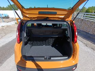 Fiat Panda 2020-thumb-16
