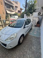 Renault Clio 2011-thumb-2