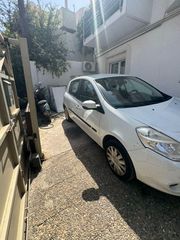 Renault Clio 2011-thumb-3