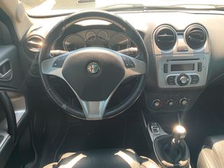 Alfa Romeo Mito 2012 DIESEL-thumb-14