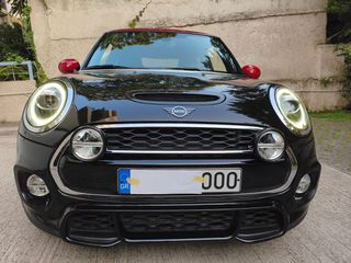 Mini Cooper S 2019 John Cooper Works-thumb-1