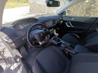 Peugeot 308 2018 SW-thumb-9