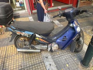 Modenas Kriss II 2010-thumb-2