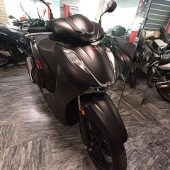 Honda SH 350i 2022 SPORTY    μόνο με 813 km !!!-thumb-7