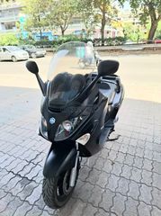 Piaggio XEvo 250 2017-thumb-2