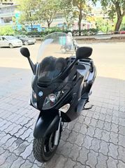 Piaggio XEvo 250 2017-thumb-4