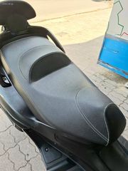 Piaggio XEvo 250 2017-thumb-8