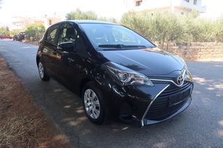 Toyota Yaris 2015-thumb-3