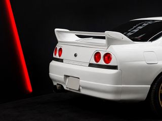 Nissan Skyline 1996 R33-thumb-2