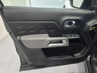 Citroen C5 Aircross 2020 1.5 Blue-HDi  Shine Pack AUTOMATIC-thumb-41