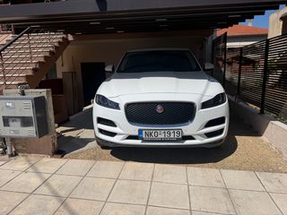 Jaguar F-Pace 2019 portofolio
