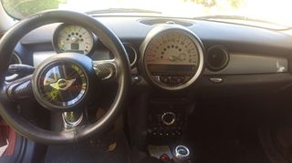 Mini Cooper 2011-thumb-10