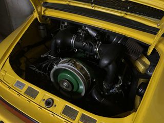 Porsche 911 1977 SC-thumb-7