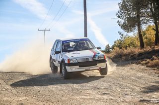 Peugeot 205 1988 GTI-thumb-1