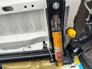 Peugeot 205 1988 GTI-thumb-6