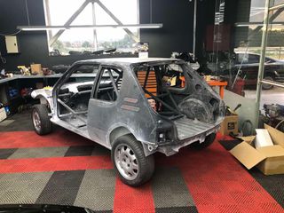 Peugeot 205 1988 GTI-thumb-9