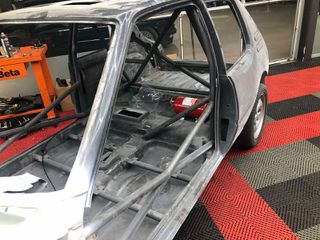 Peugeot 205 1988 GTI-thumb-10