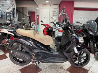 Piaggio Beverly 250 2004 (  ΓΡΑΜΜΑΤΙΑ ΜΕΤΑΞΥ ΜΑΣ )-thumb-4
