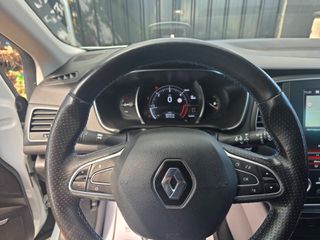 Renault Megane 2018 GT LINE-thumb-10