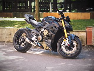 Ducati STREETFIGHTER V4 S 2023