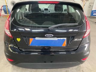 Ford Fiesta 2015 1.25 TREND-thumb-2