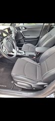 Kia XCeed 2019-thumb-12