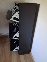 Παπουτσοθηκη-thumb-2