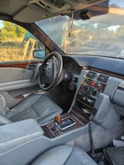 Mercedes-Benz E 200 1998