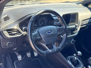 Ford Fiesta 2017 ST LINE-thumb-11
