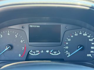 Ford Fiesta 2017 ST LINE-thumb-14