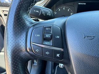 Ford Fiesta 2017 ST LINE-thumb-15