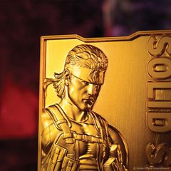 Metal Gear Solid 2 - 24K Gold Plated Snake Ingot-thumb-4
