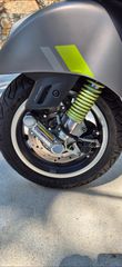 Vespa GTS Super Tech 300 2025-thumb-9
